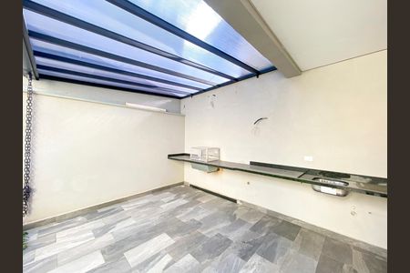 Casa à venda com 133m², 3 quartos e 2 vagas Casa à venda com 133m², 3 quartos e 2 vagasQuintal Gourmet
