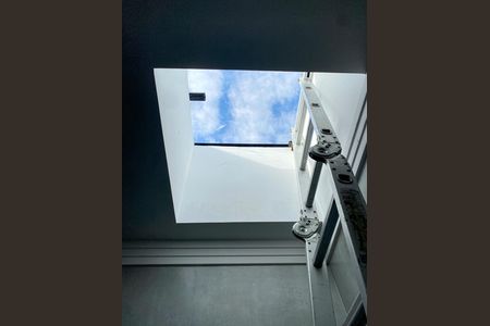 Casa à venda com 133m², 3 quartos e 2 vagas Casa à venda com 133m², 3 quartos e 2 vagasBanheiro da Suíte 2