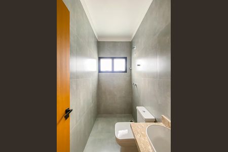Casa à venda com 133m², 3 quartos e 2 vagas Casa à venda com 133m², 3 quartos e 2 vagasBanheiro da Suíte 1