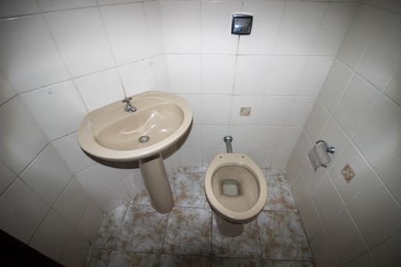 Casa para alugar com 194m², 3 quartos e 3 vagas Casa para alugar com 194m², 3 quartos e 3 vagasLavabo