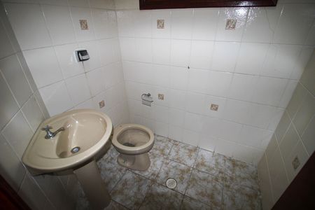 Casa para alugar com 194m², 3 quartos e 3 vagas Casa para alugar com 194m², 3 quartos e 3 vagasLavabo