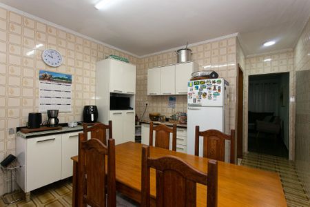 Apartamento à venda com 144m², 2 quartos e 2 vagasCozinha