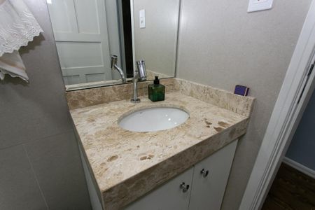 Apartamento à venda com 144m², 2 quartos e 2 vagasBanheiro 1