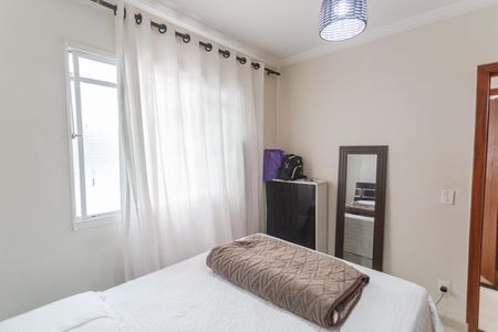 Apartamento à venda com 48m², 2 quartos e sem vaga Apartamento à venda com 48m², 2 quartos e sem vagaQuarto 1