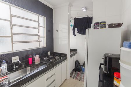 Apartamento à venda com 48m², 2 quartos e sem vaga Apartamento à venda com 48m², 2 quartos e sem vagaCozinha/Área de Serviço