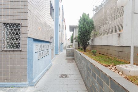 Apartamento à venda com 48m², 2 quartos e sem vaga Apartamento à venda com 48m², 2 quartos e sem vagaHall de entrada