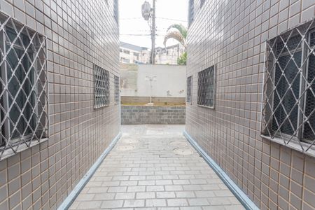 Apartamento à venda com 48m², 2 quartos e sem vaga Apartamento à venda com 48m², 2 quartos e sem vagaHall de entrada