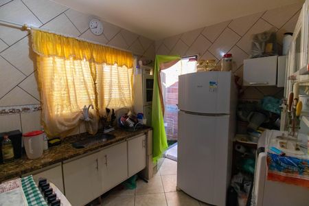 Casa para alugar com 70m², 2 quartos e 1 vaga Casa para alugar com 70m², 2 quartos e 1 vagaCozinha