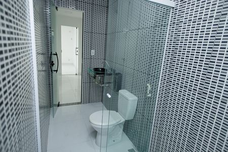 Casa à venda com 94m², 2 quartos e 1 vaga Casa à venda com 94m², 2 quartos e 1 vagaBanheiro 1