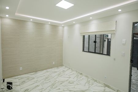 Sala de casa à venda com 2 quartos, 94m² em Campo Grande, Rio de Janeiro