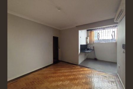 Sala de apartamento para alugar com 2 quartos, 77m² em Rio Branco, Porto Alegre
