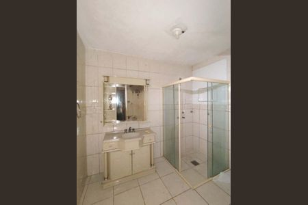 Apartamento para alugar com 77m², 2 quartos e sem vagaBanheiro 1