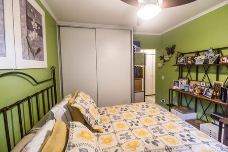 Apartamento à venda com 168m², 3 quartos e 2 vagas Apartamento à venda com 168m², 3 quartos e 2 vagasSuíte