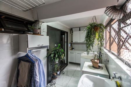 Área de Serviço de apartamento para alugar com 3 quartos, 168m² em Alphaville, Barueri
