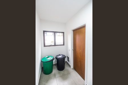 Apartamento à venda com 168m², 3 quartos e 2 vagas Apartamento à venda com 168m², 3 quartos e 2 vagasEntrada