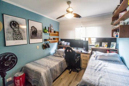 Apartamento à venda com 168m², 3 quartos e 2 vagas Apartamento à venda com 168m², 3 quartos e 2 vagasQuarto 3