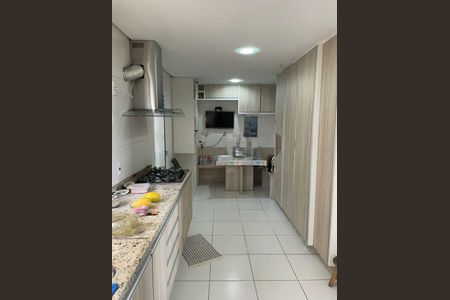 Apartamento à venda com 3 quartos, 160m² em Jardim Marajoara, São Paulo