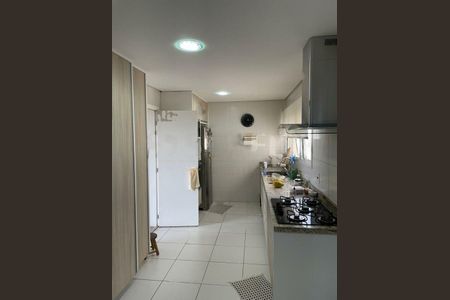 Apartamento à venda com 3 quartos, 160m² em Jardim Marajoara, São Paulo