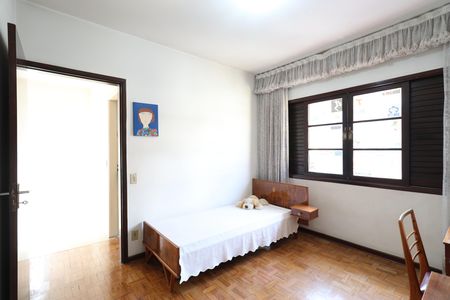 Casa à venda com 165m², 3 quartos e 3 vagasQuarto 3