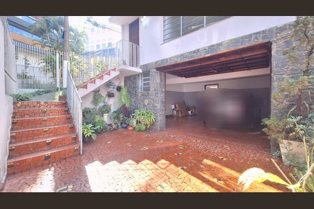Casa à venda com 165m², 3 quartos e 3 vagas Casa à venda com 165m², 3 quartos e 3 vagasGaragem