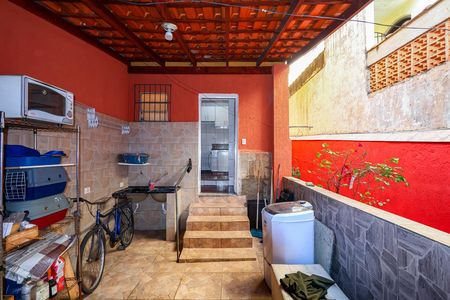 Casa à venda com 110m², 4 quartos e 1 vaga