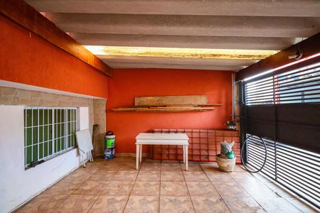 Casa à venda com 110m², 4 quartos e 1 vaga