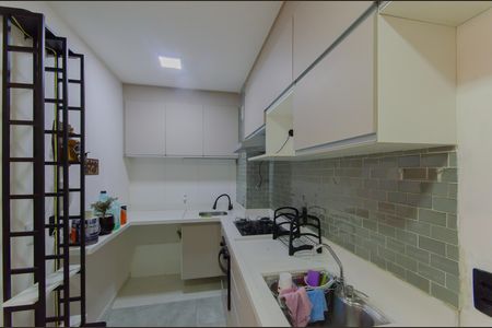 Apartamento para alugar com 34m², 2 quartos e sem vaga Apartamento para alugar com 34m², 2 quartos e sem vagaCozinha e Área de Serviço