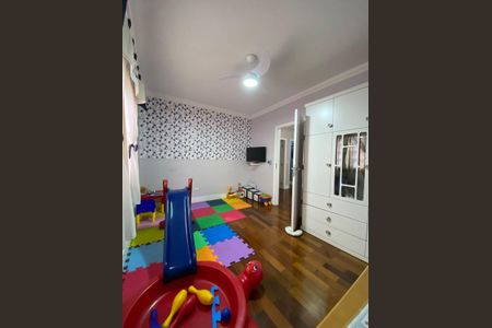 Quarto de casa de condomínio à venda com 5 quartos, 320m² em Vila Irmaos Arnoni, São Paulo
