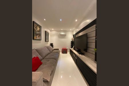 Sala de casa de condomínio à venda com 5 quartos, 320m² em Vila Irmaos Arnoni, São Paulo