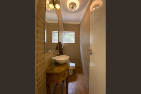 Banheiro de casa de condomínio à venda com 5 quartos, 320m² em Vila Irmaos Arnoni, São Paulo