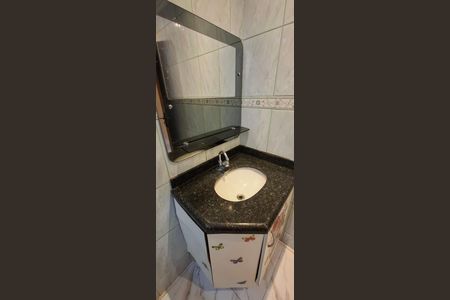 Apartamento para alugar com 72m², 2 quartos e 1 vaga Apartamento para alugar com 72m², 2 quartos e 1 vagaBanheiro