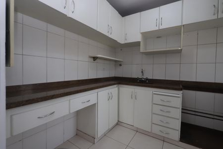 Apartamento para alugar com 76m², 2 quartos e 1 vagaCozinha
