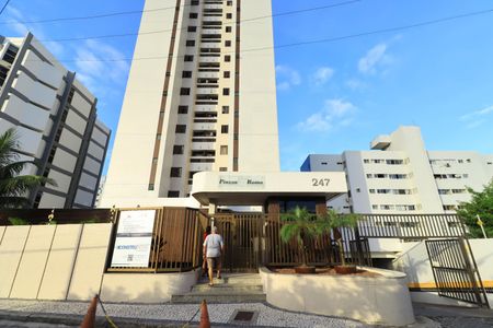 Apartamento para alugar com 98m², 4 quartos e 2 vagas Apartamento para alugar com 98m², 4 quartos e 2 vagasFachada do Prédio