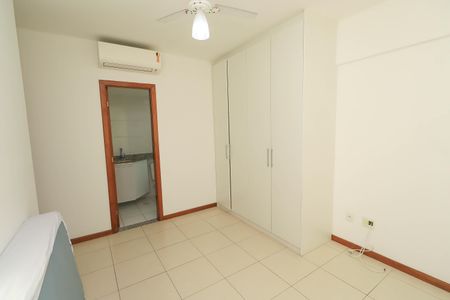 Apartamento para alugar com 98m², 4 quartos e 2 vagas Apartamento para alugar com 98m², 4 quartos e 2 vagasQuarto 3