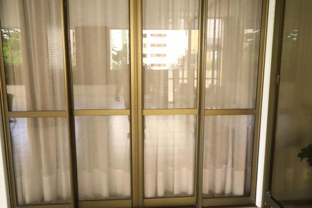 Apartamento para alugar com 98m², 4 quartos e 2 vagas Apartamento para alugar com 98m², 4 quartos e 2 vagasÁrea comum - Salão de festas