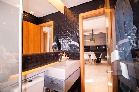 Apartamento para alugar com 62m², 2 quartos e 2 vagas Apartamento para alugar com 62m², 2 quartos e 2 vagasBanheiro da Social
