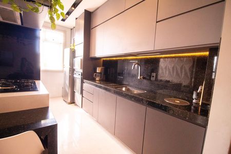Apartamento para alugar com 62m², 2 quartos e 2 vagas Apartamento para alugar com 62m², 2 quartos e 2 vagasCozinha