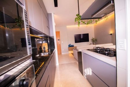 Apartamento para alugar com 62m², 2 quartos e 2 vagas Apartamento para alugar com 62m², 2 quartos e 2 vagasCozinha - Armários