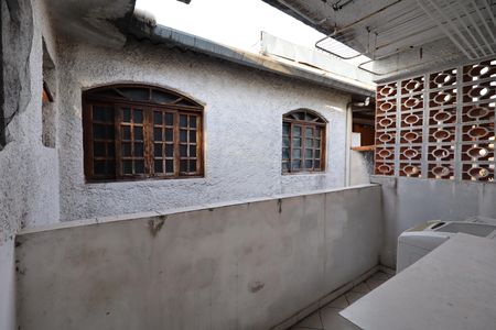 Casa para alugar com 65m², 2 quartos e 1 vagaÁrea de Serviço