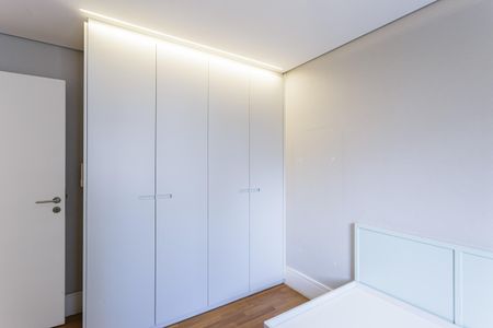 Apartamento à venda com 142m², 3 quartos e 2 vagas Apartamento à venda com 142m², 3 quartos e 2 vagasQuarto 1