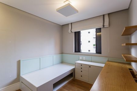 Apartamento à venda com 142m², 3 quartos e 2 vagas Apartamento à venda com 142m², 3 quartos e 2 vagasQuarto 1