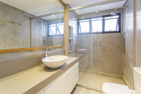 Apartamento à venda com 142m², 3 quartos e 2 vagas Apartamento à venda com 142m², 3 quartos e 2 vagasBanheiro Social