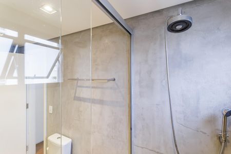Apartamento à venda com 142m², 3 quartos e 2 vagas Apartamento à venda com 142m², 3 quartos e 2 vagasBanheiro da Suíte