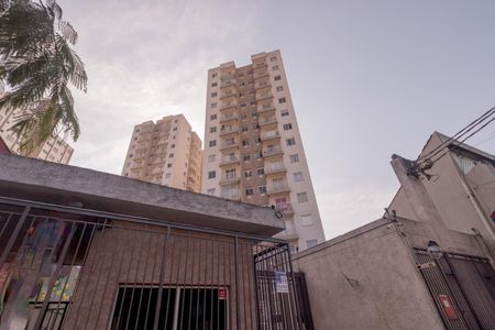 Apartamento para alugar com 39m², 2 quartos e sem vaga Apartamento para alugar com 39m², 2 quartos e sem vagaFachada e portaria