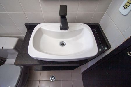 Apartamento para alugar com 60m², 2 quartos e 1 vagaBanheiro