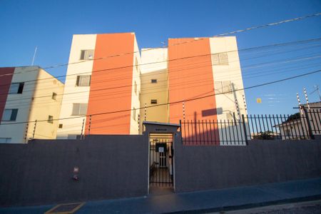 Apartamento para alugar com 60m², 2 quartos e 1 vagaFachada