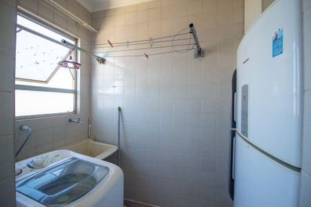 Apartamento para alugar com 60m², 2 quartos e 1 vagaÁrea de Serviço