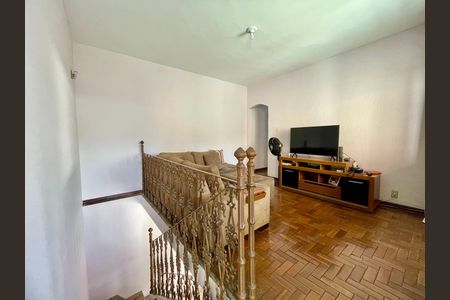 Casa à venda com 380m², 3 quartos e 10 vagas