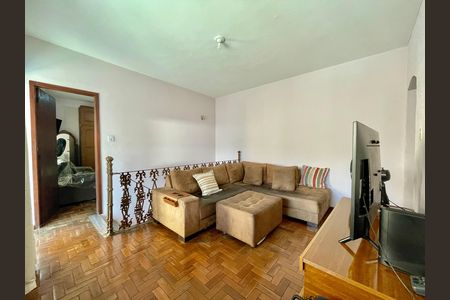 Casa à venda com 3 quartos, 380m² em Fernão Dias, Belo Horizonte