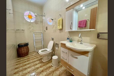 Casa à venda com 380m², 3 quartos e 10 vagas